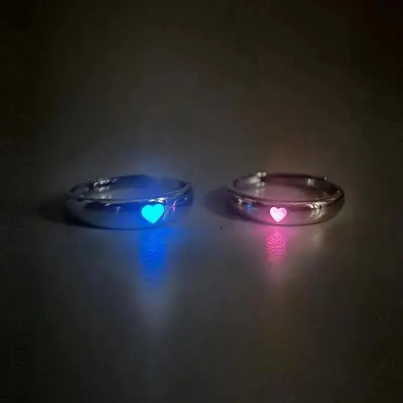 Glowing Heart Gaming Couple Rings