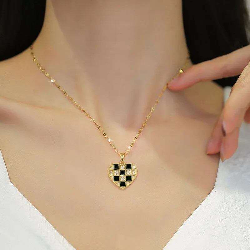 Gold Color Love Heart Thousand Bird Grid Pendant Necklace Temperament For Women