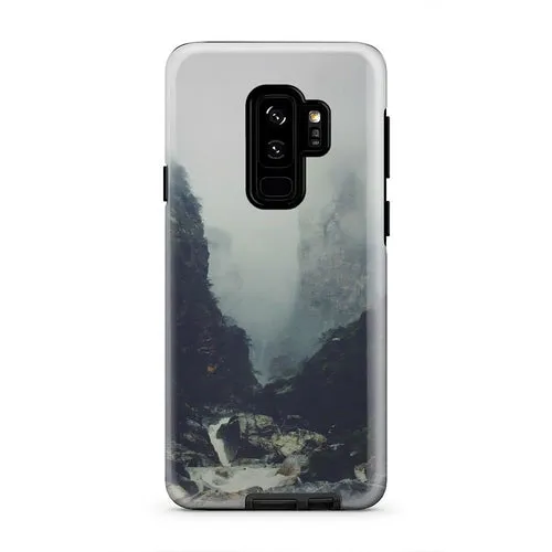 Misty Woods Forest Retro Summer Vintage iPhone X