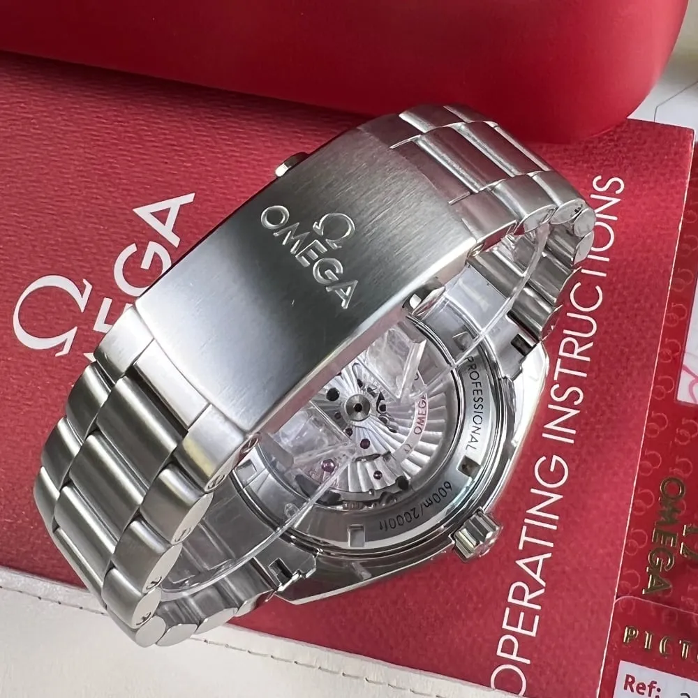 Omega Seamaster Planet Ocean 23230462101003 (2013)